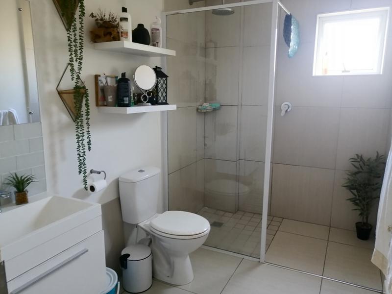 2 Bedroom Property for Sale in Kenilworth Western Cape
